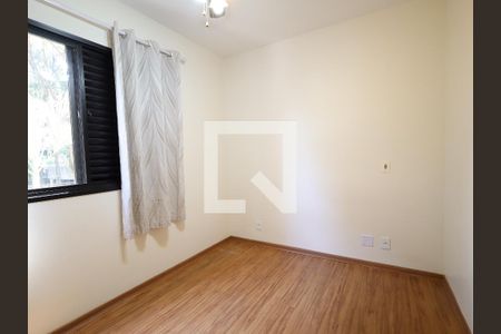 Suíte de apartamento à venda com 3 quartos, 74m² em Jardim Colombo, São Paulo