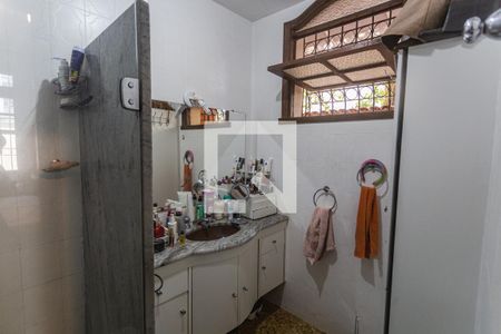 Banheiro da Suíte de apartamento à venda com 4 quartos, 185m² em Sion, Belo Horizonte