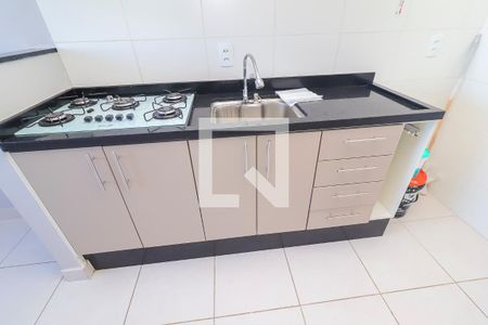 Sala/Cozinha de apartamento para alugar com 2 quartos, 32m² em Fazenda Aricanduva, São Paulo