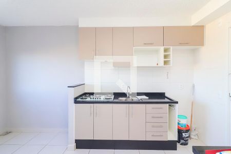 Sala/Cozinha de apartamento para alugar com 2 quartos, 32m² em Fazenda Aricanduva, São Paulo