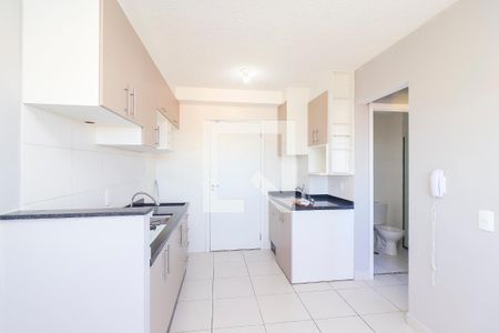 Sala/Cozinha de apartamento para alugar com 2 quartos, 32m² em Fazenda Aricanduva, São Paulo