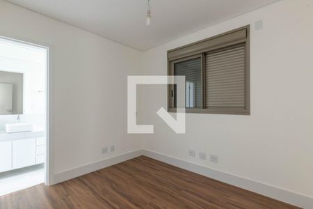 Suíte 2 de apartamento à venda com 2 quartos, 66m² em Santo Agostinho, Belo Horizonte