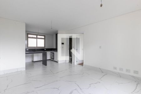 Sala de apartamento à venda com 2 quartos, 66m² em Santo Agostinho, Belo Horizonte