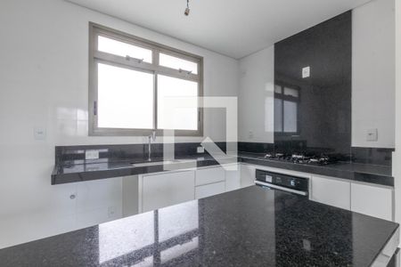 Cozinha de apartamento à venda com 2 quartos, 66m² em Santo Agostinho, Belo Horizonte