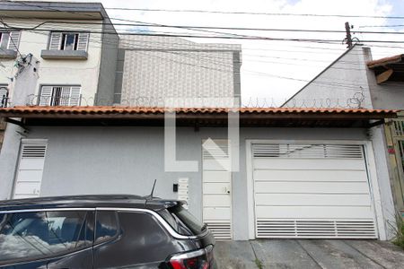 Fachada de casa de condomínio à venda com 3 quartos, 101m² em Vila Carrão, São Paulo
