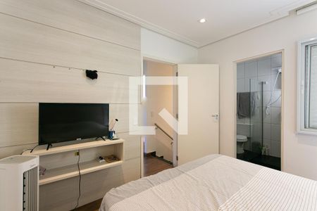 Suíte de casa de condomínio à venda com 3 quartos, 101m² em Vila Carrão, São Paulo