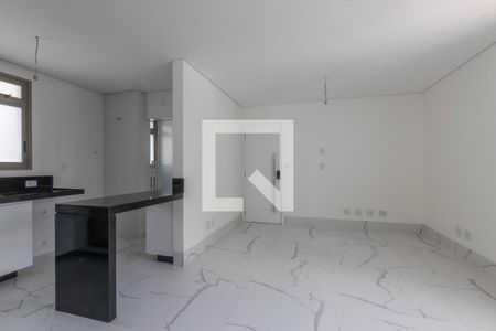 Sala de apartamento à venda com 2 quartos, 66m² em Santo Agostinho, Belo Horizonte