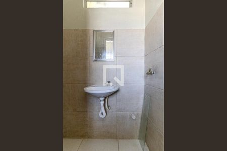 Banheiro de kitnet/studio para alugar com 1 quarto, 45m² em Campos Elíseos, São Paulo