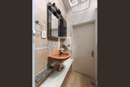 Banheiro Corredor de apartamento para alugar com 1 quarto, 70m² em Rio Comprido, Rio de Janeiro