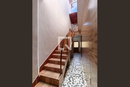 Escada de apartamento para alugar com 1 quarto, 70m² em Rio Comprido, Rio de Janeiro