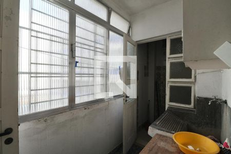 Área de Serviço de apartamento para alugar com 3 quartos, 100m² em Centro, Guarujá