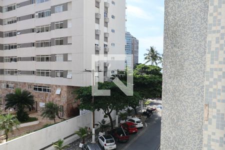 Vista de apartamento para alugar com 3 quartos, 100m² em Centro, Guarujá