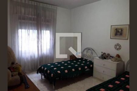 Casa à venda com 4 quartos, 175m² em Campo Belo, São Paulo