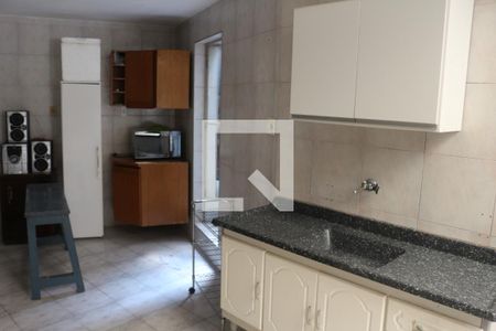 Quintal de casa à venda com 3 quartos, 250m² em Olímpico, São Caetano do Sul
