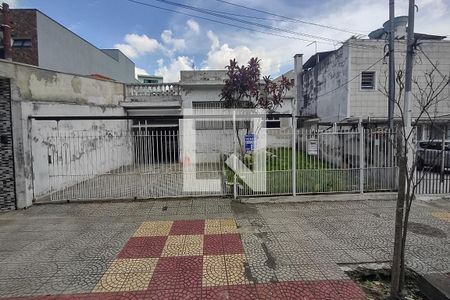 Fachada de casa à venda com 3 quartos, 250m² em Olímpico, São Caetano do Sul
