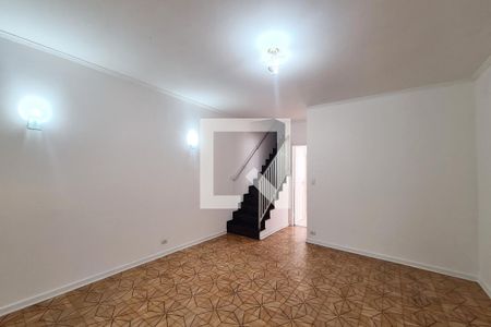 Sala de casa para alugar com 3 quartos, 210m² em Vila Lucia, São Paulo