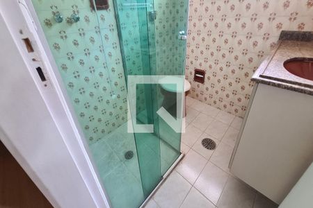 Banheiro da Suíte de casa para alugar com 3 quartos, 210m² em Vila Lucia, São Paulo