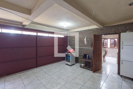Garagem de casa à venda com 2 quartos, 450m² em Cristo Rei, São Leopoldo