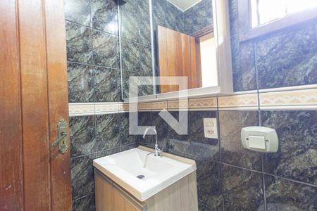 Banheiro Social de casa à venda com 2 quartos, 450m² em Cristo Rei, São Leopoldo