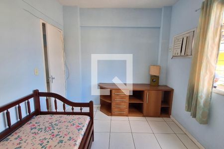 Quarto 2 de apartamento para alugar com 2 quartos, 59m² em Vila Sheila, Duque de Caxias