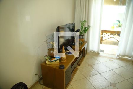 Sala de casa à venda com 3 quartos, 250m² em Santa Terezinha, São Bernardo do Campo