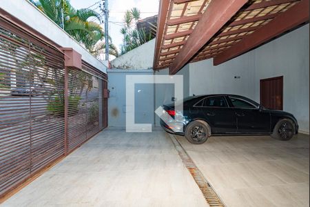 Garagem de casa para alugar com 4 quartos, 453m² em Castelo, Belo Horizonte