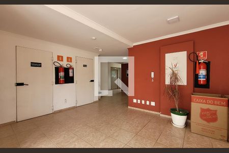 Hall de entrada de apartamento para alugar com 2 quartos, 52m² em Vila Príncipe de Gales, Santo André