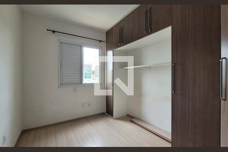 Quarto de apartamento para alugar com 2 quartos, 52m² em Vila Príncipe de Gales, Santo André