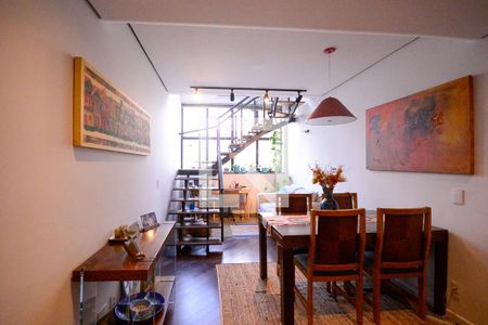 Sala de apartamento à venda com 4 quartos, 165m² em Vila Gumercindo, São Paulo