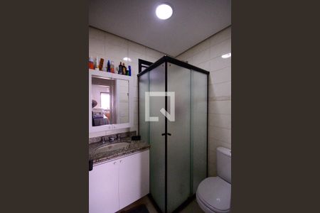 Banheiro Social de apartamento à venda com 4 quartos, 165m² em Vila Gumercindo, São Paulo