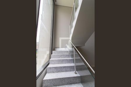 Sala de casa de condomínio à venda com 4 quartos, 200m² em Parque Rural Fazenda Santa Cândida, Campinas