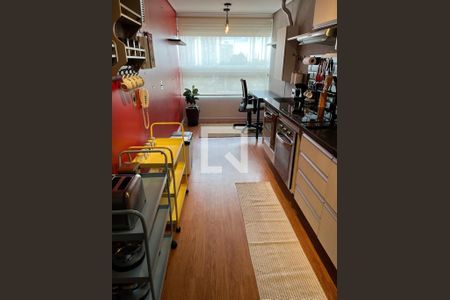 Cozinha de apartamento para alugar com 1 quarto, 74m² em Cambuí, Campinas