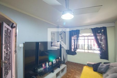 Sala de casa para alugar com 3 quartos, 105m² em Guapira, São Paulo