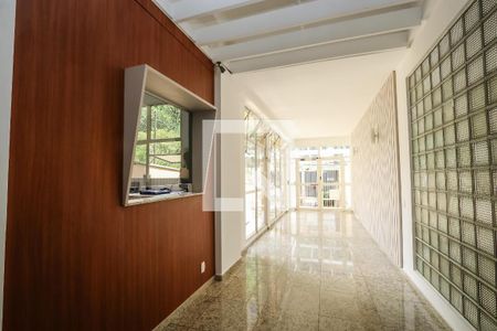 Portaria de apartamento à venda com 3 quartos, 138m² em Jardim Paulista, São Paulo