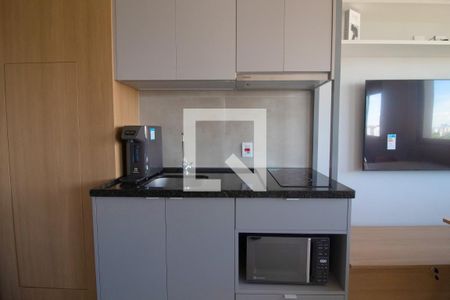 Cozinha de kitnet/studio à venda com 1 quarto, 24m² em Pinheiros, São Paulo