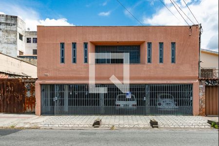 Fachada de casa à venda com 4 quartos, 250m² em Padre Eustáquio, Belo Horizonte