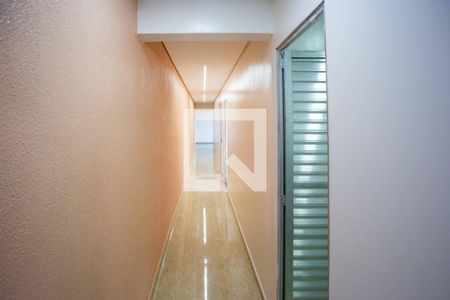 Corredor de casa para alugar com 2 quartos, 125m² em Conceição, Diadema