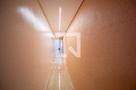 Corredor de casa para alugar com 2 quartos, 125m² em Conceição, Diadema