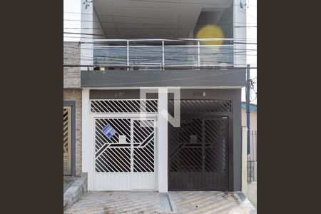 Fachada de casa para alugar com 2 quartos, 125m² em Conceição, Diadema