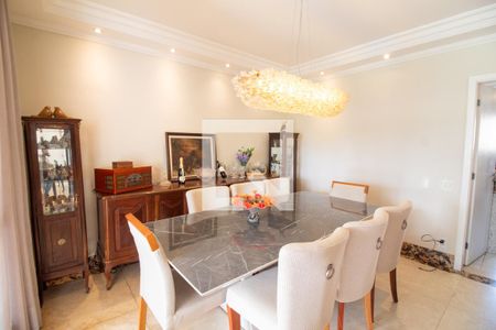 Sala de Jantar de apartamento à venda com 4 quartos, 205m² em Vila Gertrudes, São Paulo