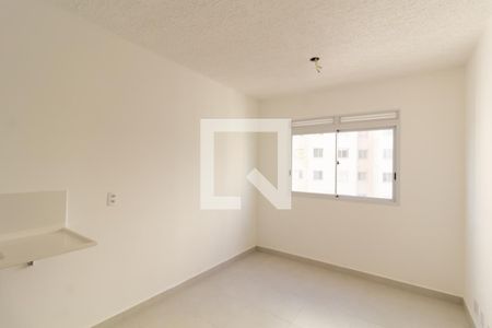 Sala/Cozinha de apartamento para alugar com 2 quartos, 32m² em Colônia (zona Leste), São Paulo