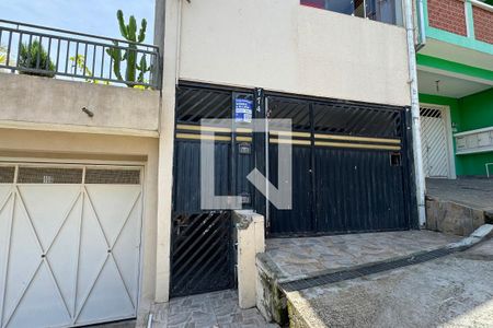 Fachada de casa para alugar com 2 quartos, 90m² em Vila Engenho Novo, Barueri