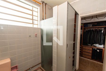Banheiro da suíte 2 de casa à venda com 3 quartos, 300m² em Cambuci, São Paulo
