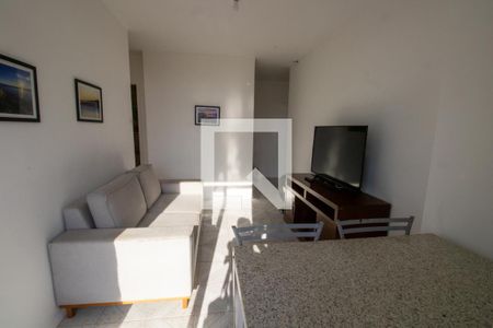Sala de apartamento para alugar com 2 quartos, 57m² em Barra da Tijuca, Rio de Janeiro