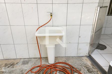 Quintal de casa à venda com 3 quartos, 405m² em Del Castilho, Rio de Janeiro