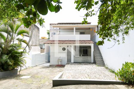 Quintal de casa à venda com 3 quartos, 405m² em Del Castilho, Rio de Janeiro