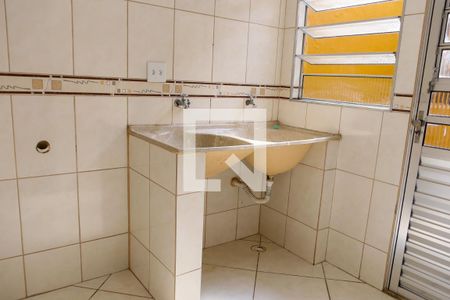Lavanderia de casa para alugar com 2 quartos, 120m² em Quitaúna, Osasco