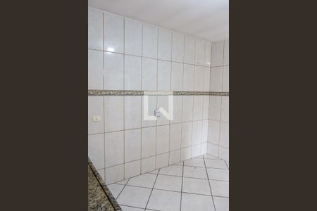 Cozinha de casa para alugar com 2 quartos, 120m² em Quitaúna, Osasco