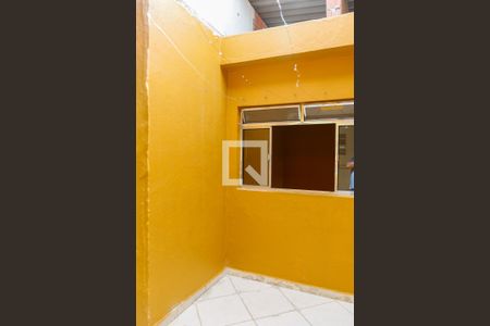 Lavanderia de casa para alugar com 2 quartos, 120m² em Quitaúna, Osasco
