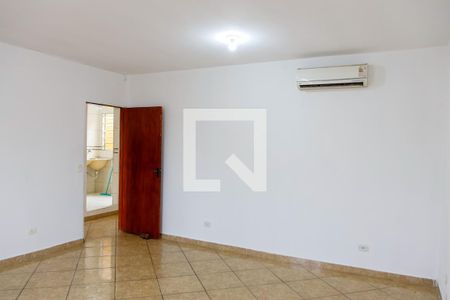 Quarto 1 de casa para alugar com 2 quartos, 120m² em Quitaúna, Osasco
